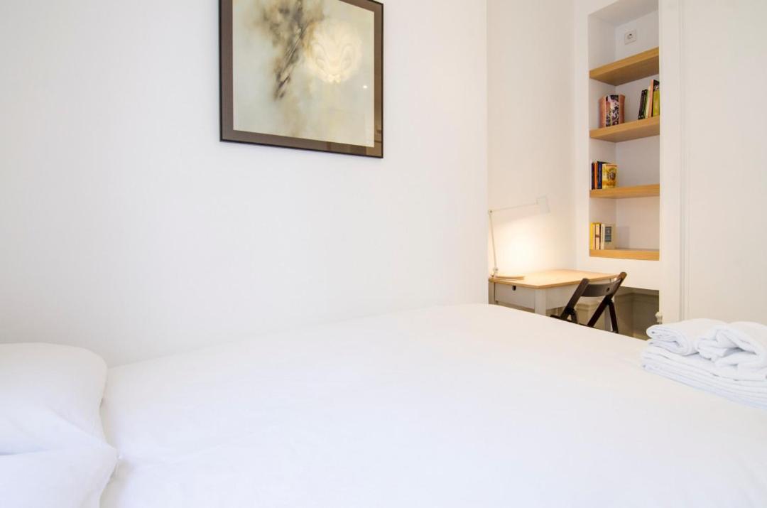 Valverde Apartment Madrid Exteriör bild